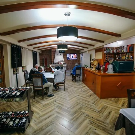 Vila Panorama فندق Voskopojë